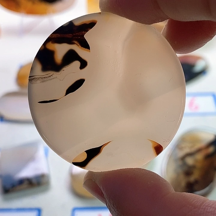 玛瑙/玉髓未镶嵌珠宝半成品