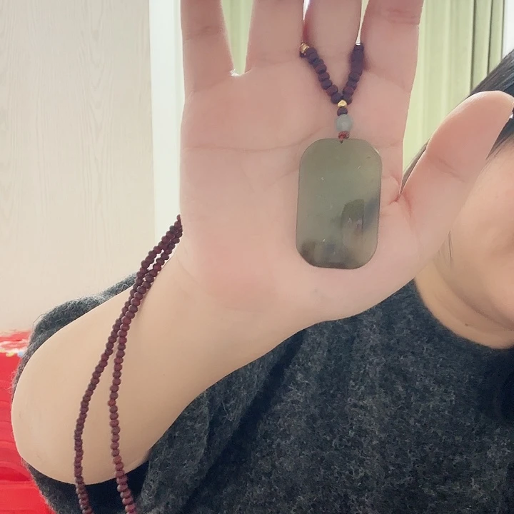 蛇纹石玉合金颈饰