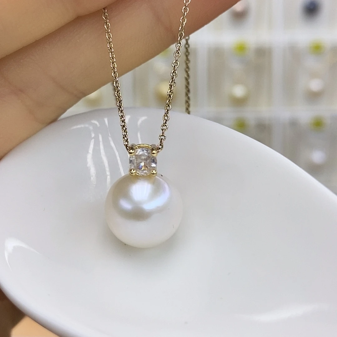 淡水珍珠吊坠(赠链)未镶嵌