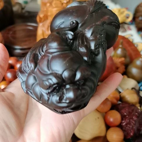 貔貅摆件，木雕工艺品
