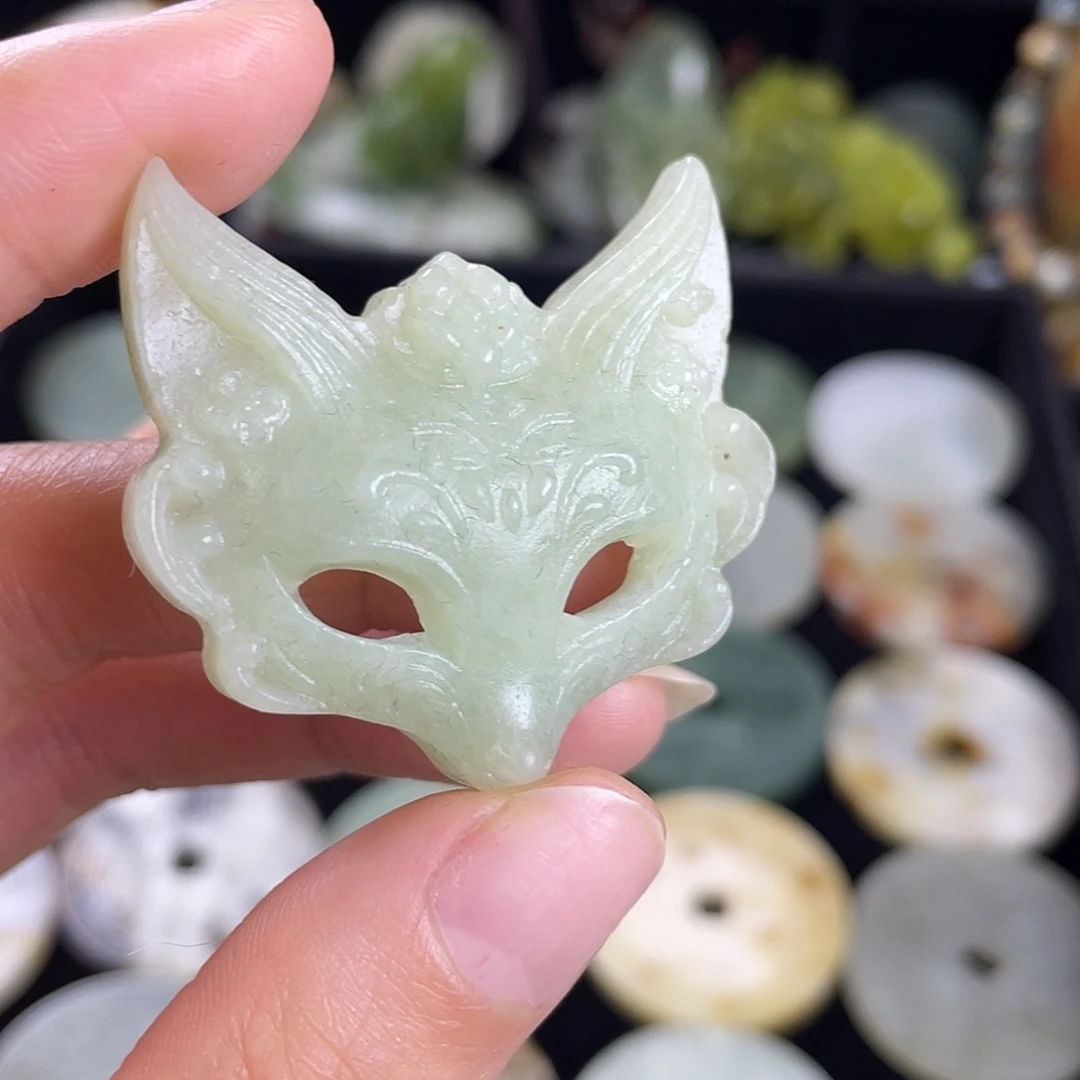 岫玉合金颈饰吊坠，两单起飞