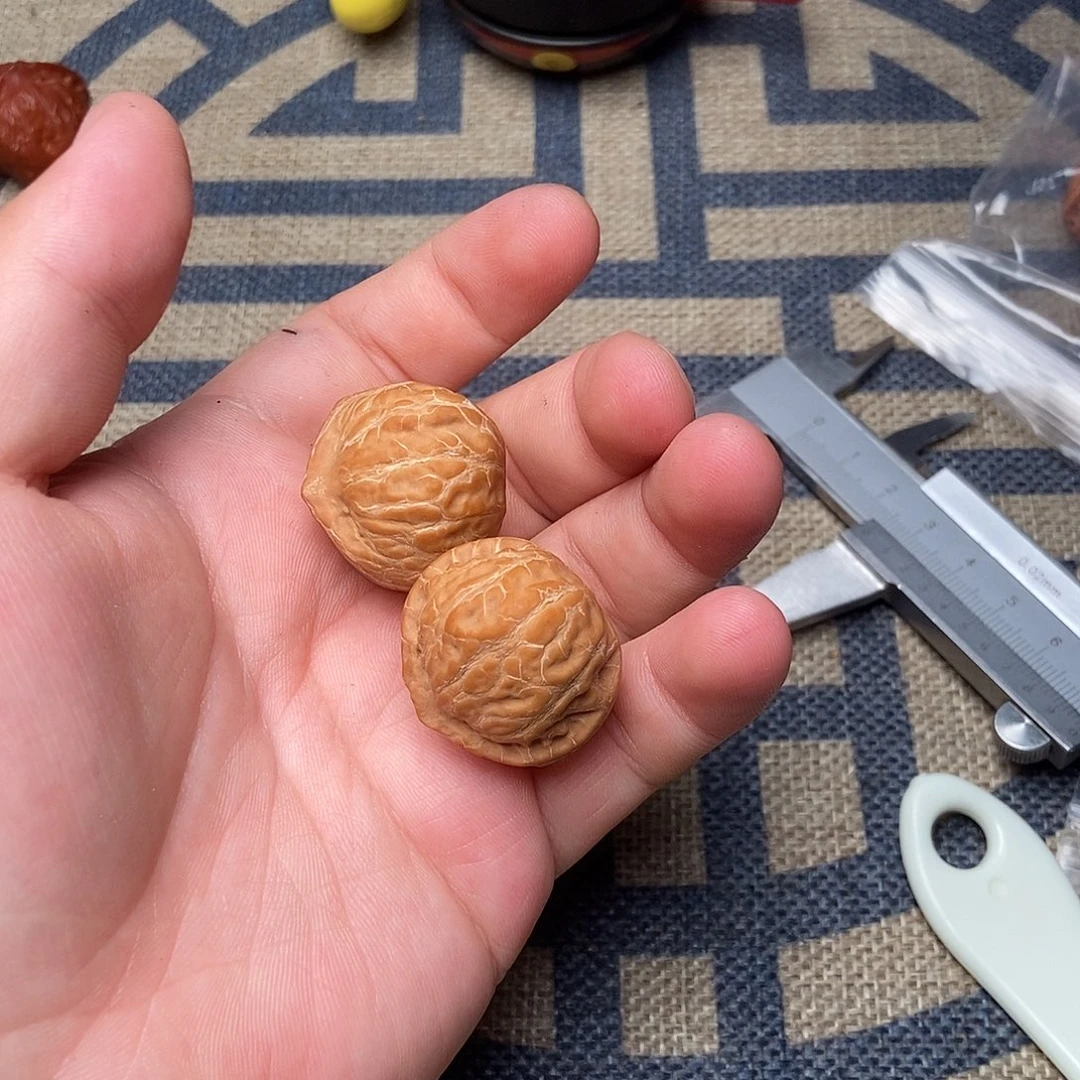 文玩核桃把件5300000000