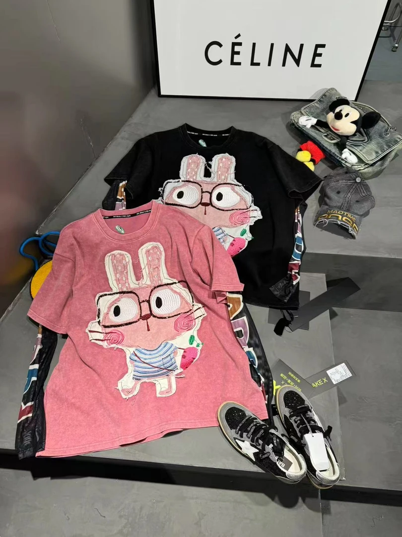 新款宽松型卡通动漫兔兔圆领T恤半袖重工时尚夏季