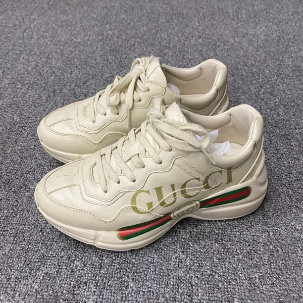 95新 GUCCI/古驰 98新/古驰/35.5码/经典腰带老爹鞋/BF00864