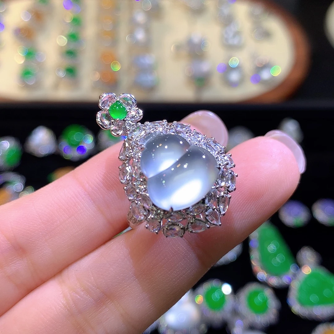 翡翠18K金镶嵌戒指玻璃种双眼皮吊坠戒指