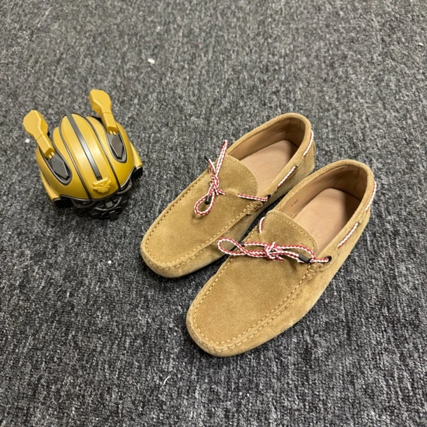 95新 TOD’S/托德斯 /38.5码/棕色麂皮蝴蝶结驾车豆豆鞋/公价6500