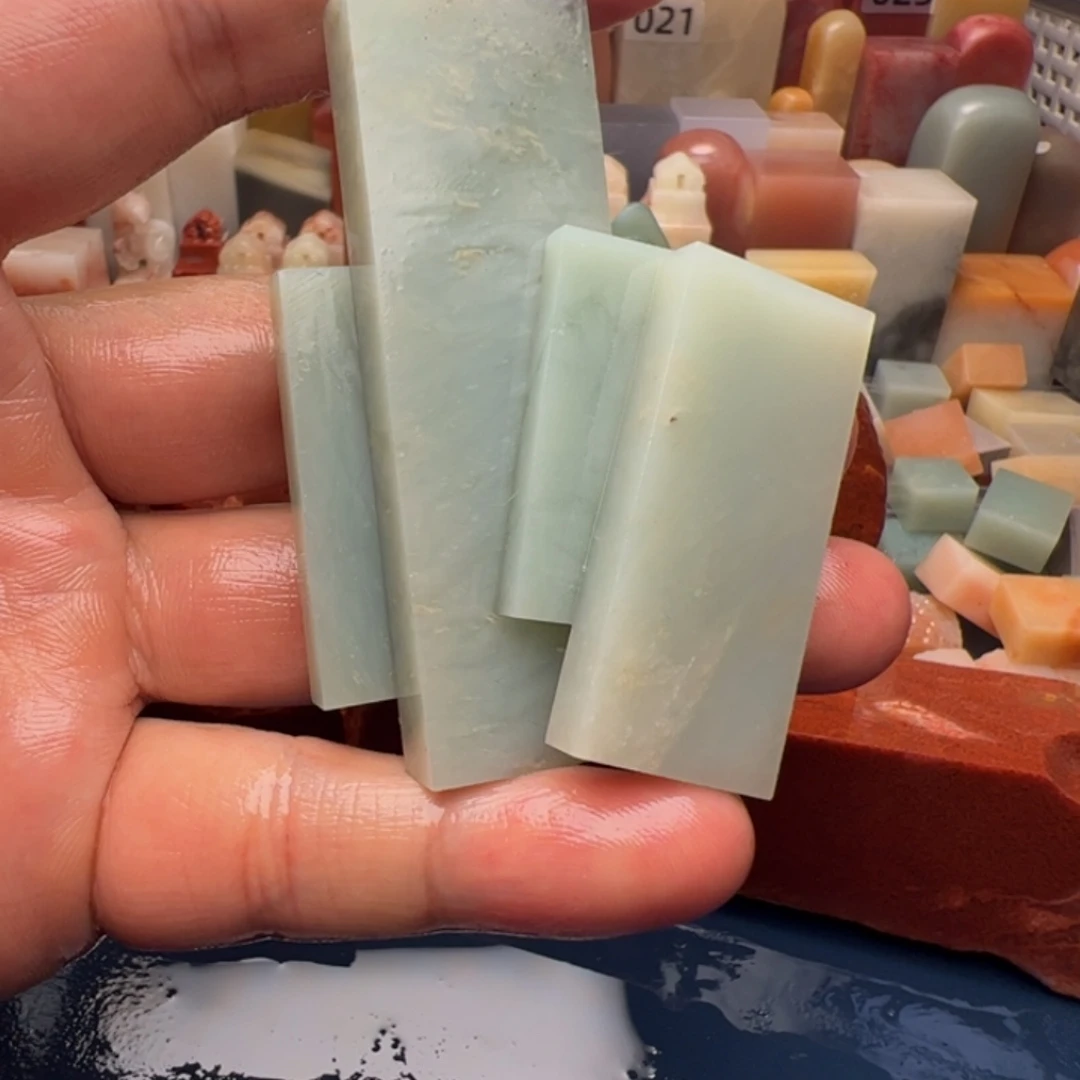 寿山石印石天青石