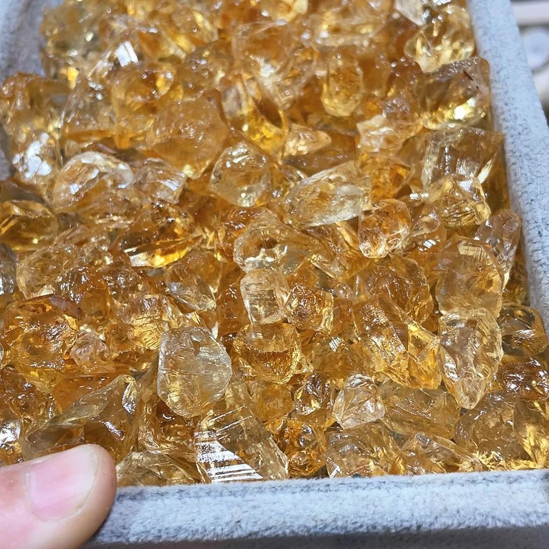 水晶摆件…..未镶嵌10g