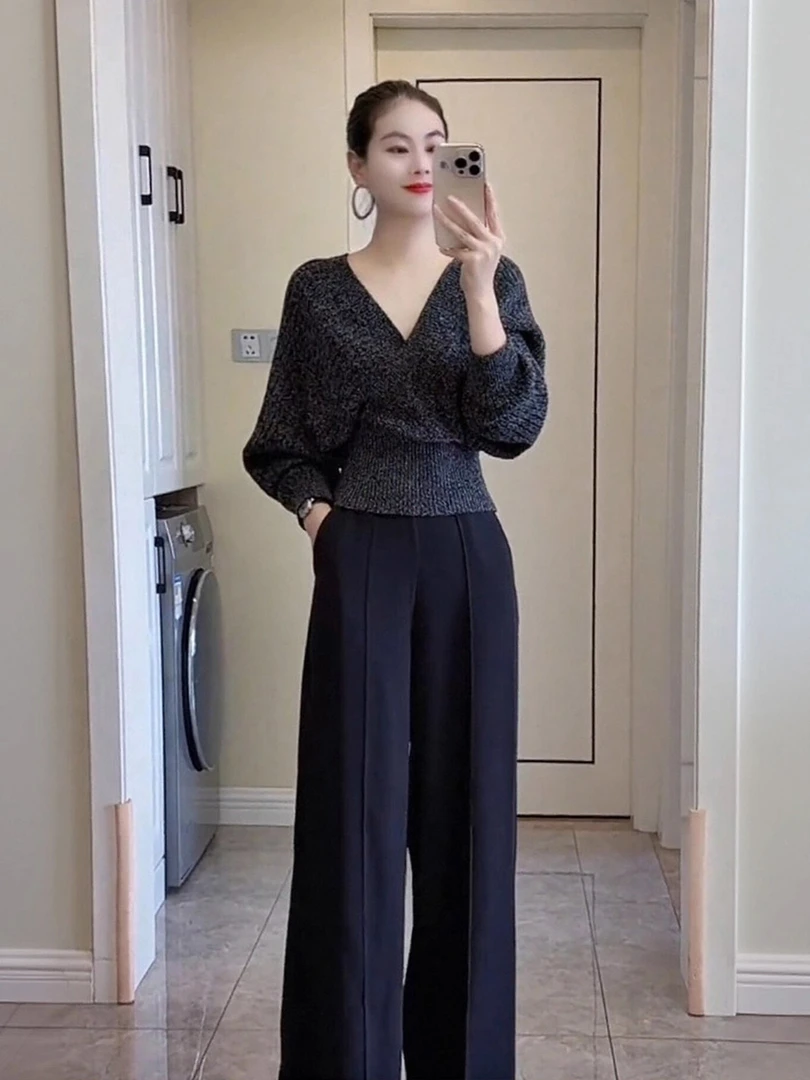 秋日大方得体穿搭一整套通勤气质氛围感V领针织毛衣阔腿裤套装女