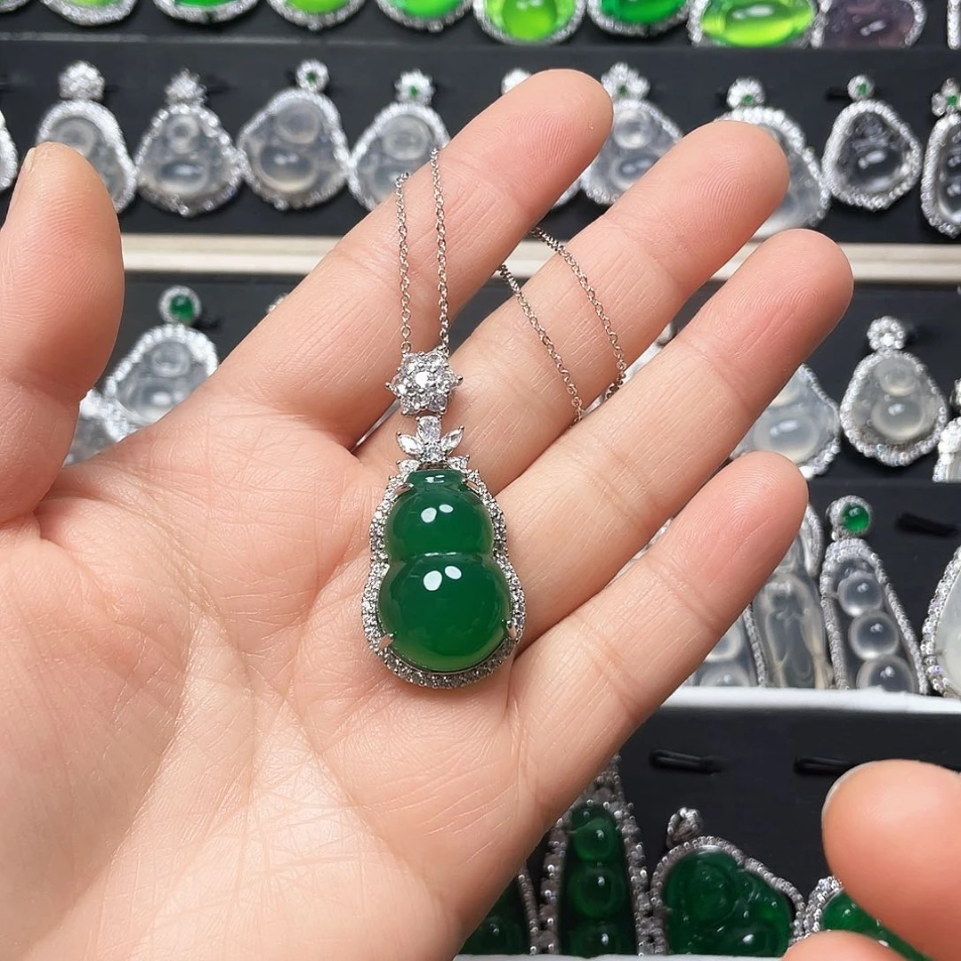 玛瑙/玉髓颈饰合金