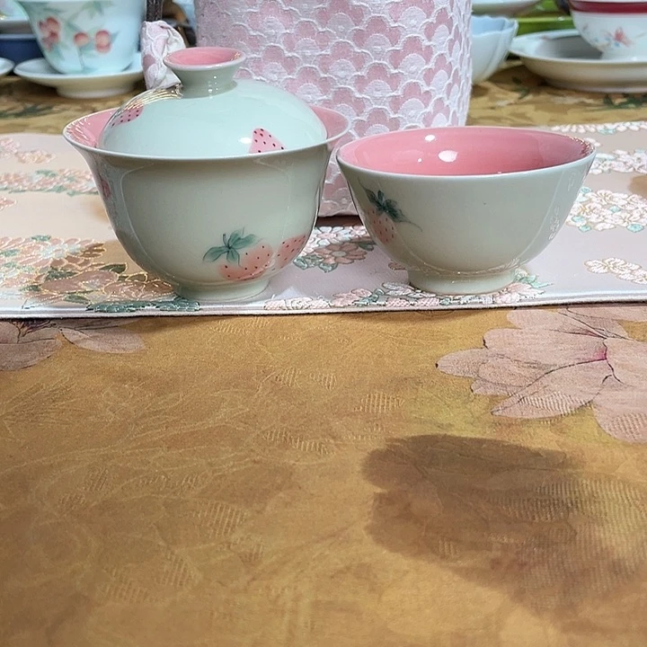 【闪购商品】莓烦恼三件套哈哈哈哈