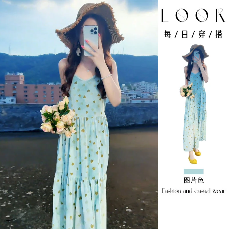 法式蓝色碎花吊带连衣裙子女夏季2025新款海边度假风高贵气质长裙