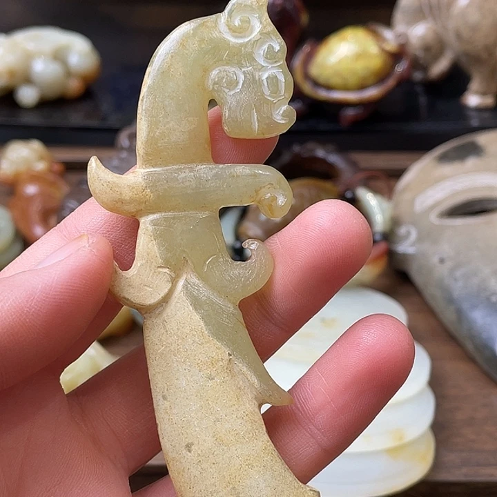 和田玉（糖玉）未镶嵌颈饰