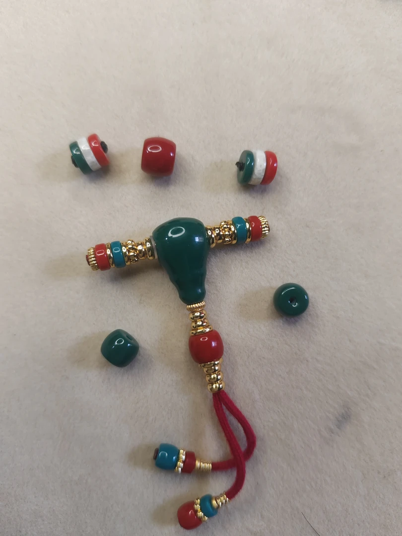 高瓷玉化归元款（7直切老油绿）配饰配珠