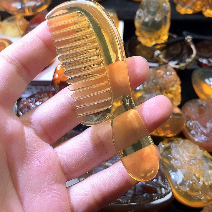 R***北琥珀未镶嵌裸石梳子