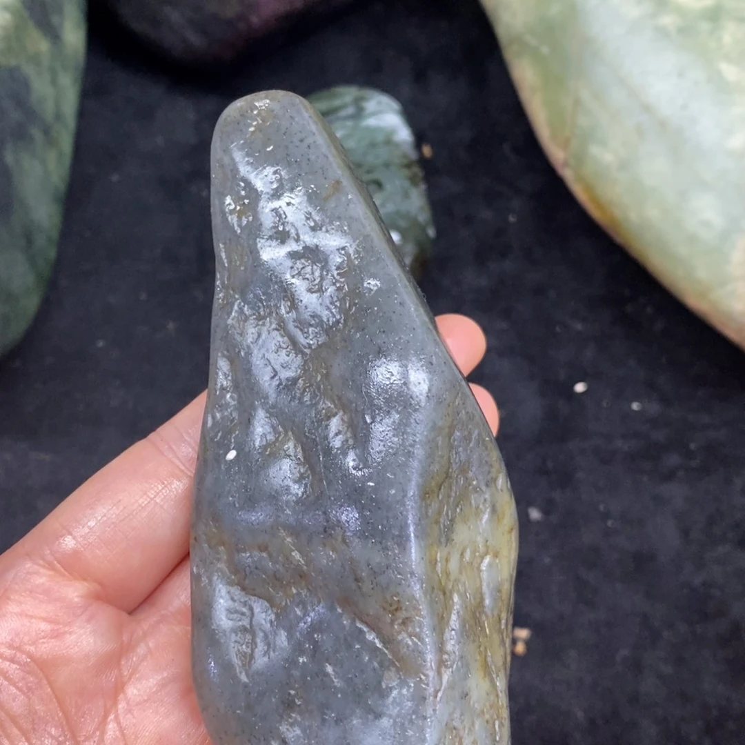 未镶嵌和田玉（糖玉）挂件