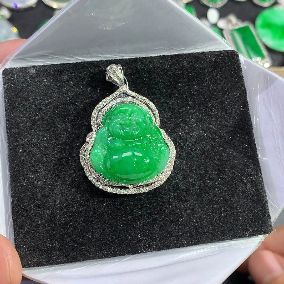 翡翠吊坠(赠链)18K金镶嵌