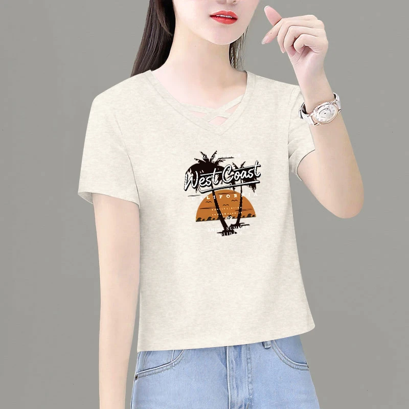 正肩v领t恤女士短袖夏季2025新款简约休闲宽松夏款咖色上衣高级感