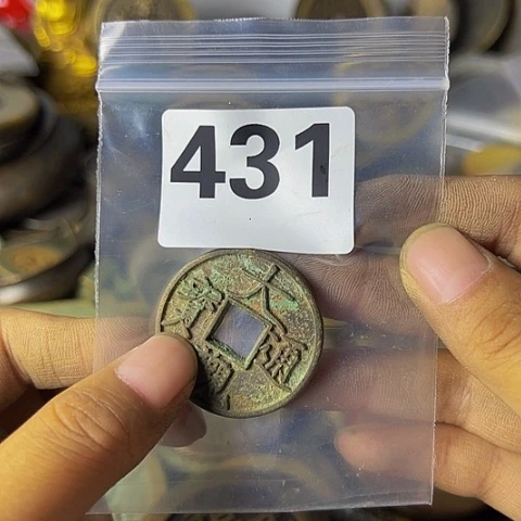 铜兰**士复古文创工艺品