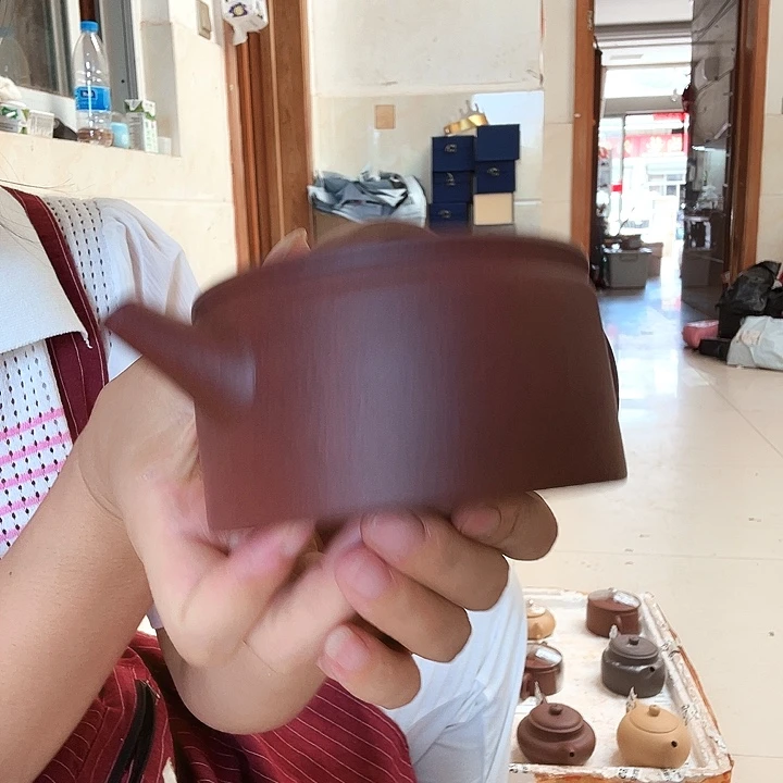 茶壶紫砂，看看咯哦我