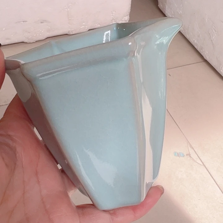 杯汝瓷原产地生产瑕品