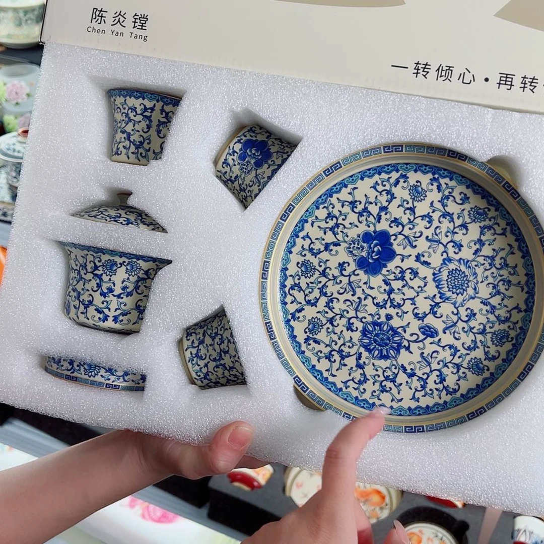 盖碗很漂亮，我很喜欢