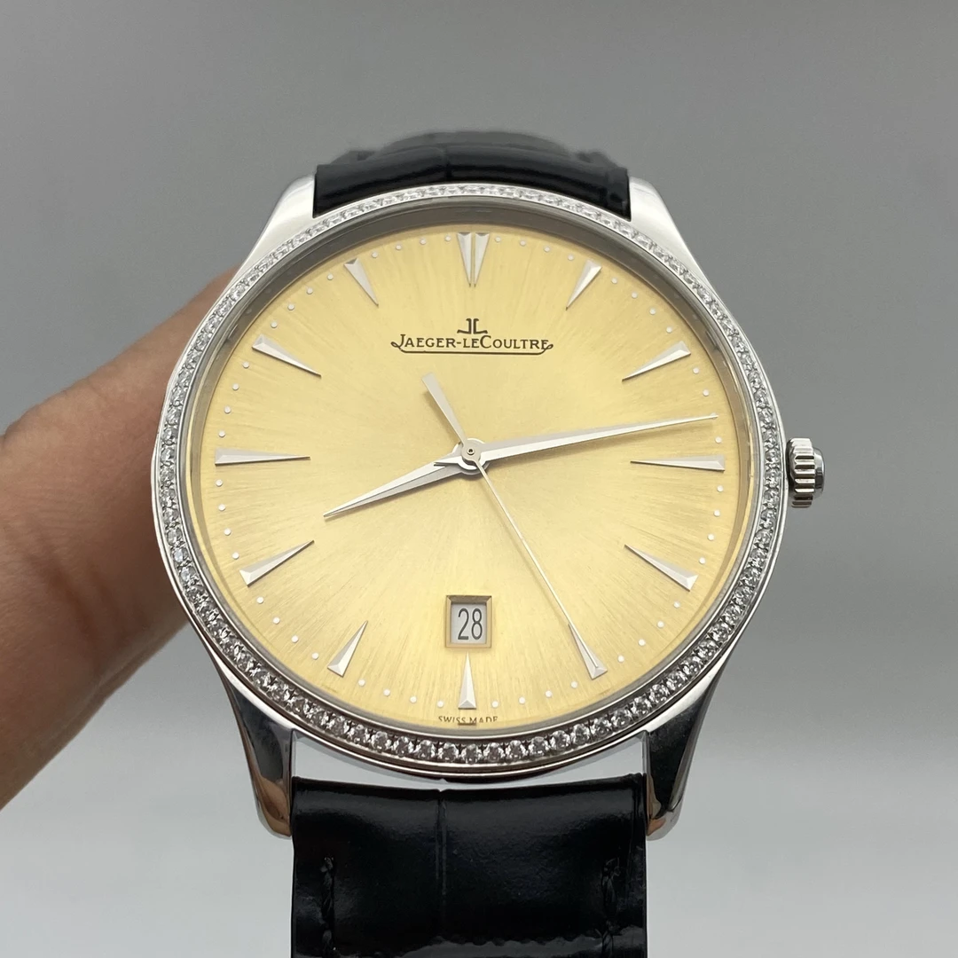95新 Jaeger-LeCoultre/积家 积家 大师 后镶钻 表径：40mm