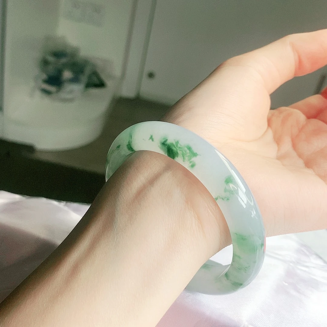 翡翠未镶嵌手镯缅甸天然a货翡翠