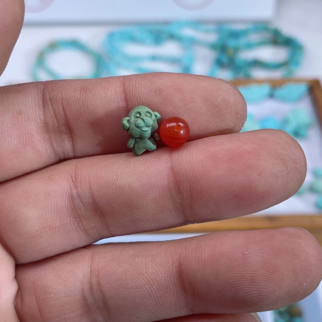 南红玛瑙未镶嵌颈饰324