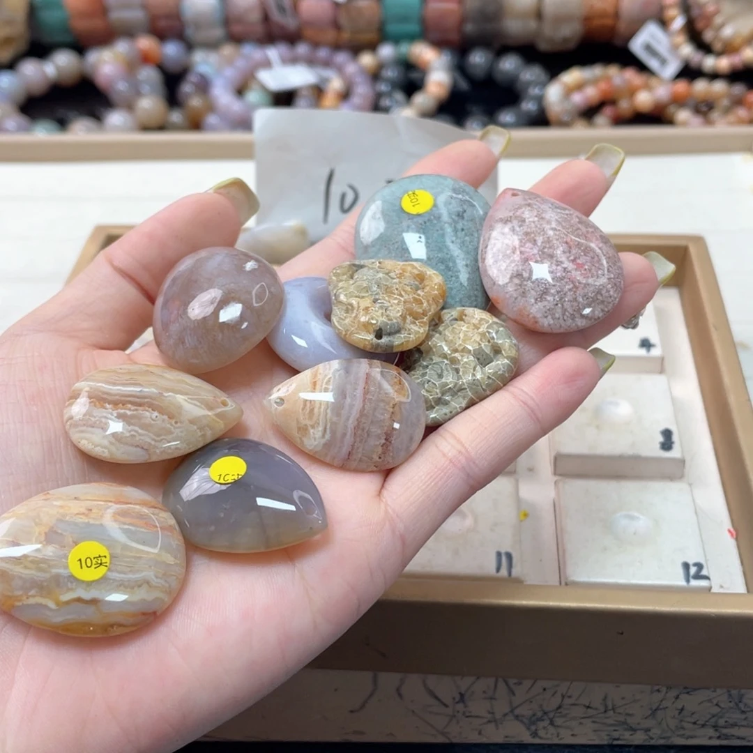 硅化珊瑚（珊瑚玉）手链未镶嵌J***y074