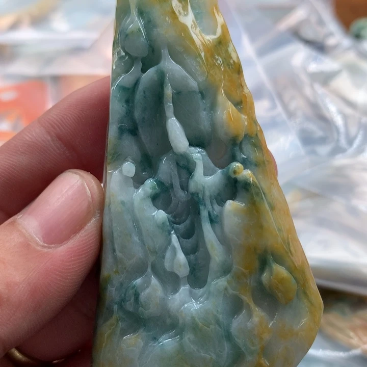 翡翠未镶嵌颈饰保真天然a货翡翠