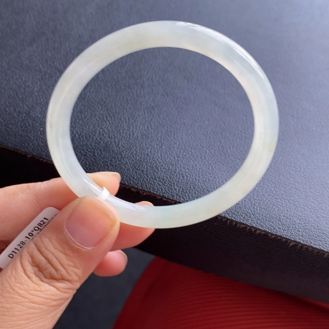 翡翠手镯未镶嵌17号50-45-6.3-6贵妃47戴