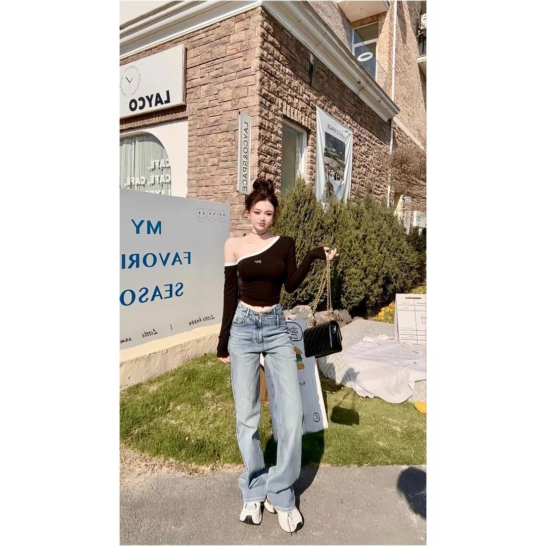 曼曼【超a直腿】早秋经典简约宽松显瘦低V腰直筒牛仔裤