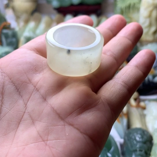 未镶嵌蛇纹石玉岫玉手把件