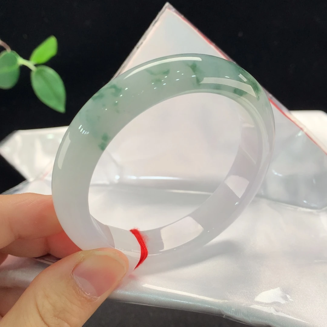 翡翠未镶嵌手镯0035