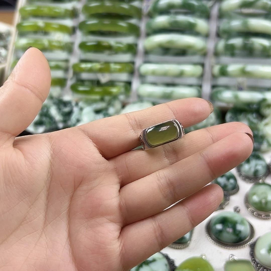 健***乐蛇纹石玉银S925镶嵌戒指
