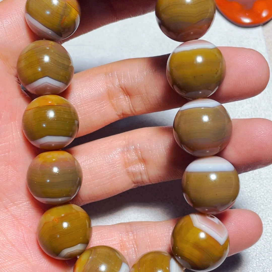 卫***人玛瑙/玉髓玛瑙未镶嵌