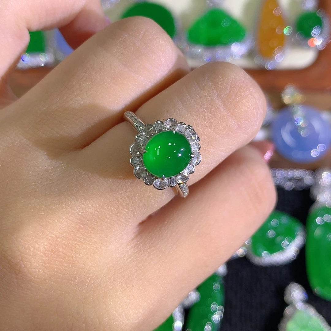 18K金镶嵌戒指翡翠两用款