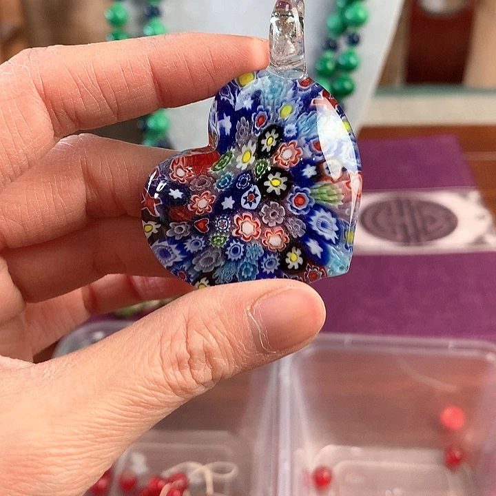 琉璃颈饰6997999099900900