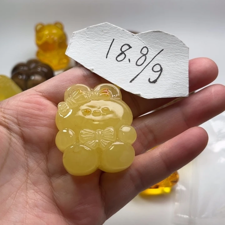 琥珀颈饰未镶嵌琥珀蜜蜡