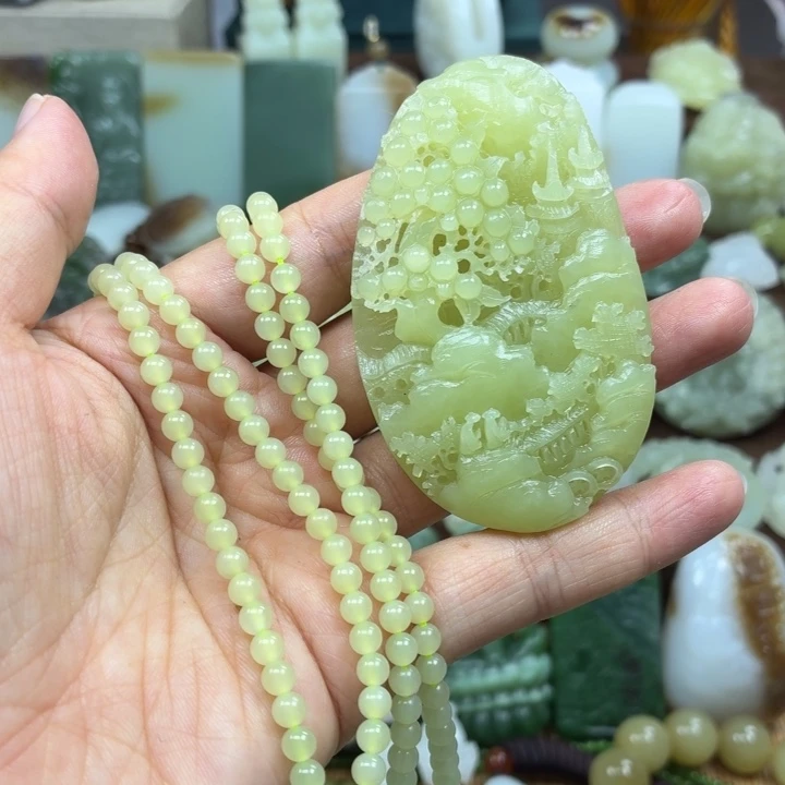 和田玉未镶嵌颈饰