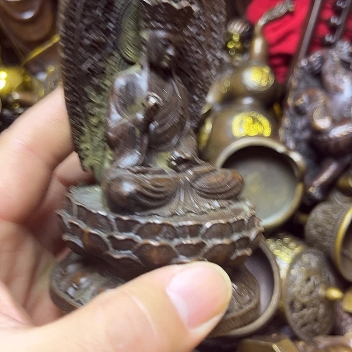 诚信经营精美铜器