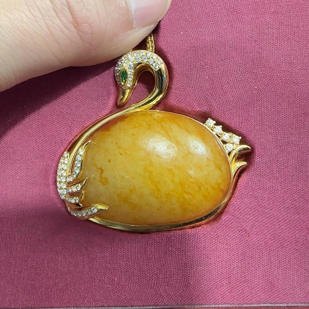 和田玉未镶嵌挂件