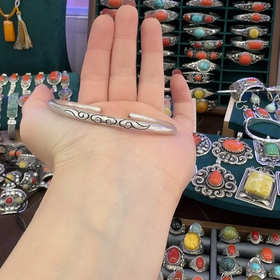 *****石英石非金属錾刻手镯