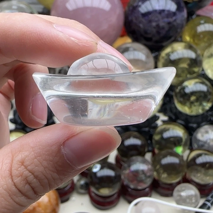 未镶嵌水晶摆件b602