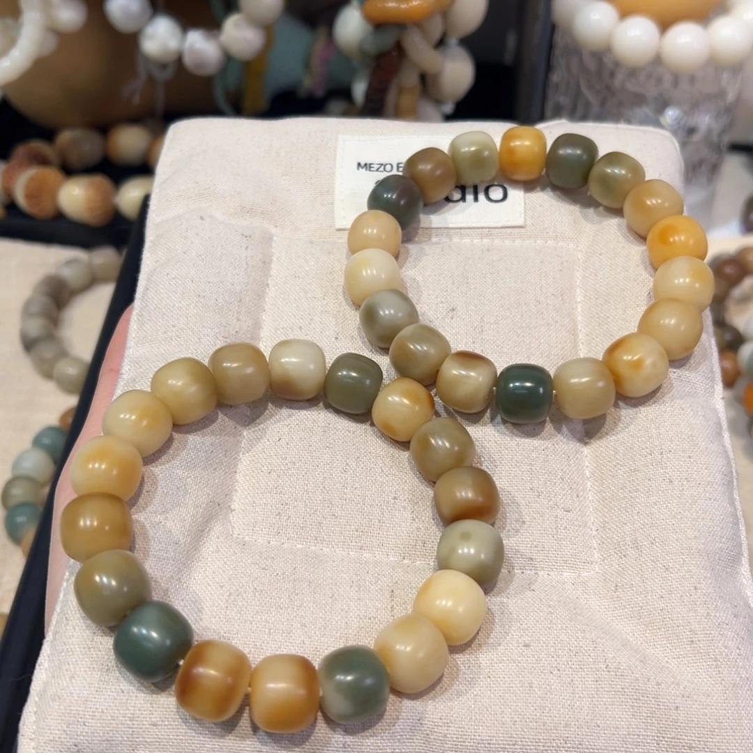 吊坠菩提根/象牙果秋霜卡14