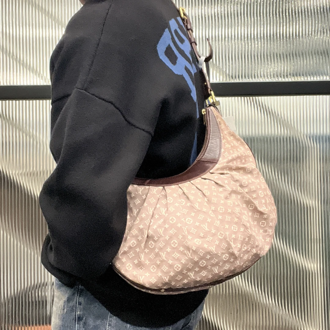 95新 LouisVuitton/路易威登 【龙】27AD03 LV丹宁斜挎包