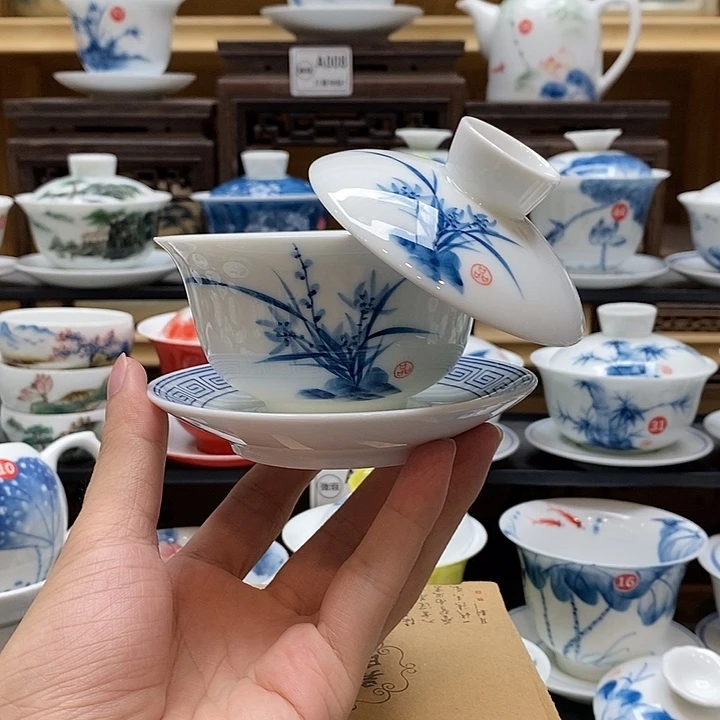 手绘兰花盖碗150cc悬停釉下彩微瑕福利款