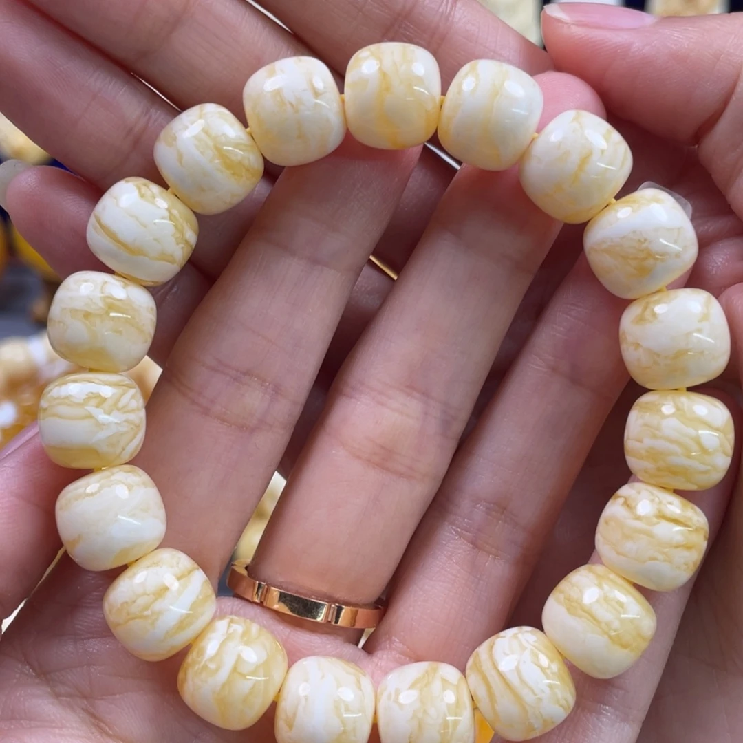 琥珀未镶嵌裸石琥珀蜜蜡