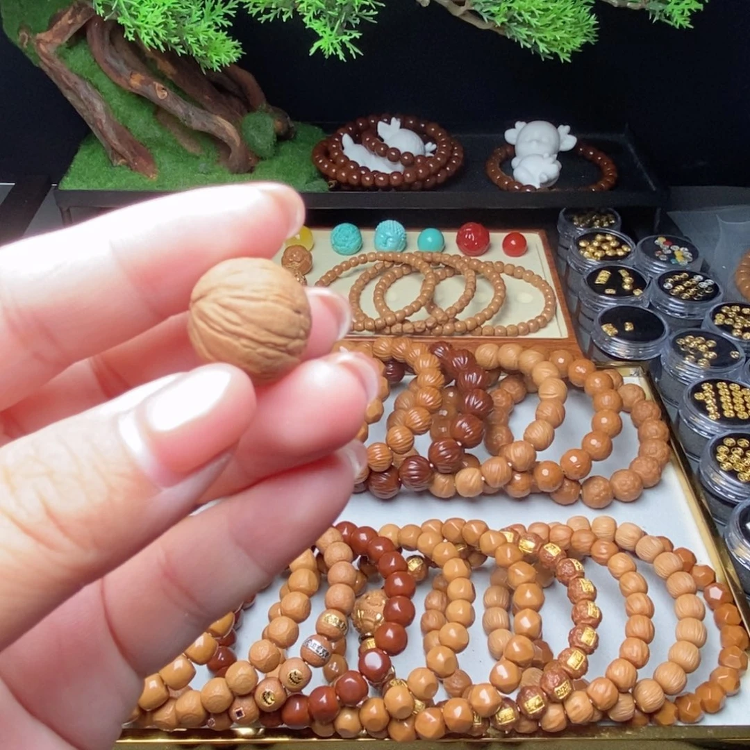 猴头核桃手串圆****吖福利
